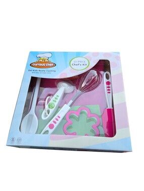 Curious Chef - NEW 11-Piece Kids Chef Set - Pink & Green